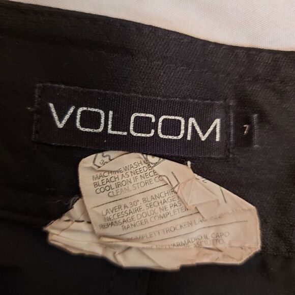 VOLCOM Shorts Size 7 - Picture 4 of 4
